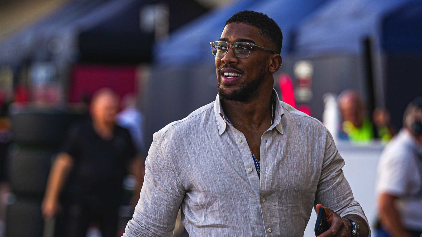 Promoters, former boxers speak out on Anthony Joshua’s next steps