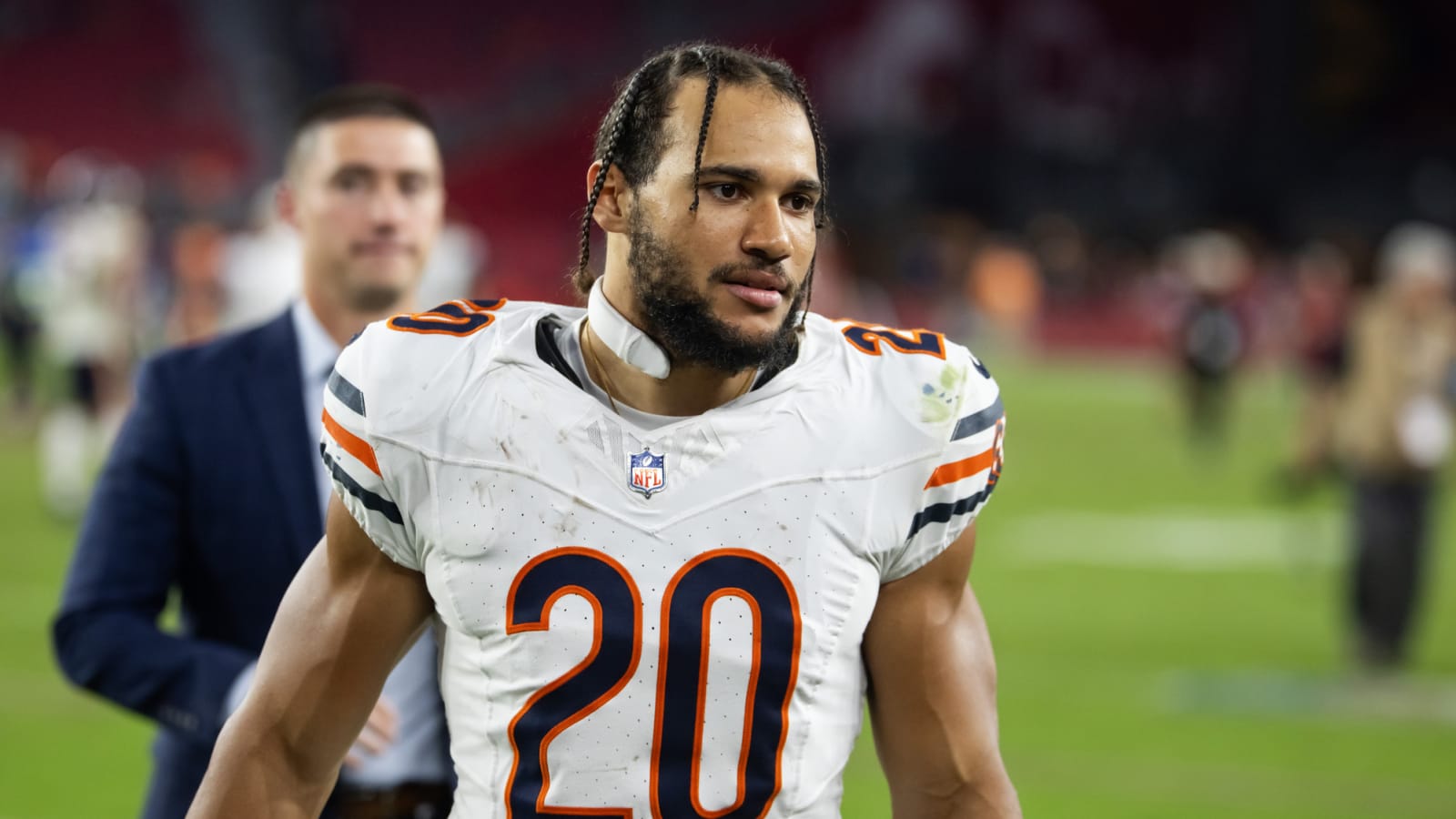 Chicago Bears make roster move at RB amid Ashton Jeanty draft buzz