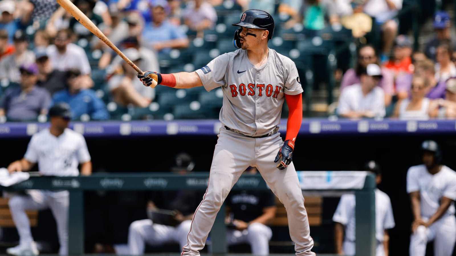 Cubs sign infamous free-agent hitter