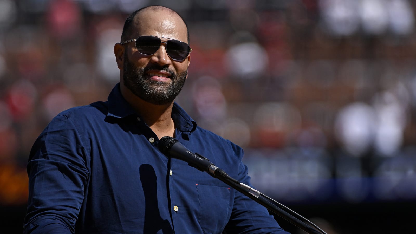 Pujols involved in wild controversy in Dominican winter league
