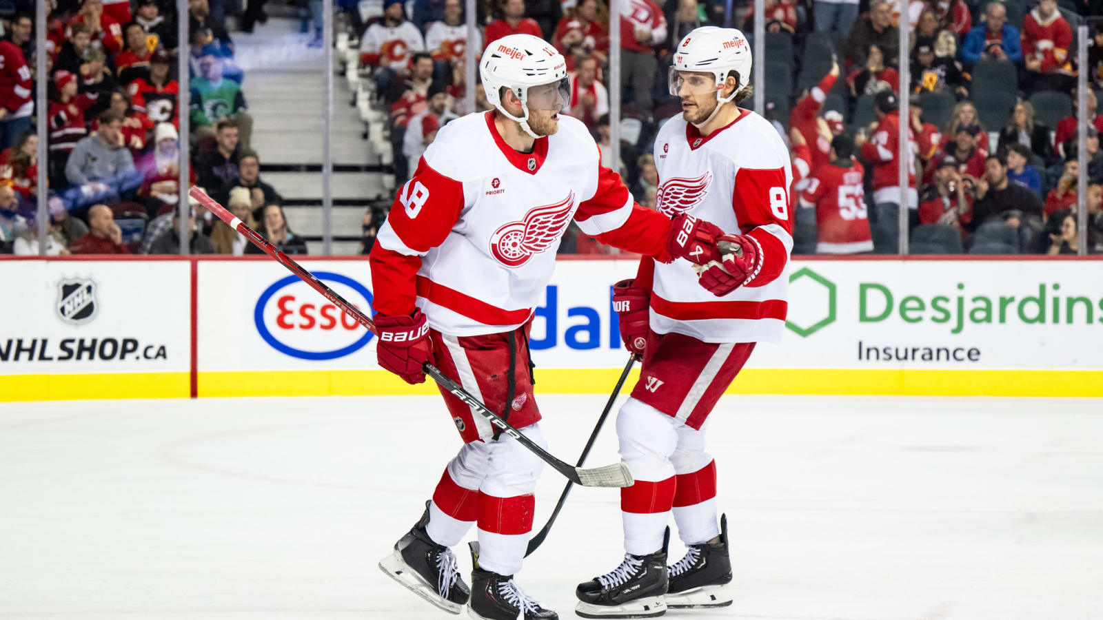 Red Wings Keep on Winning, Sweep Alberta