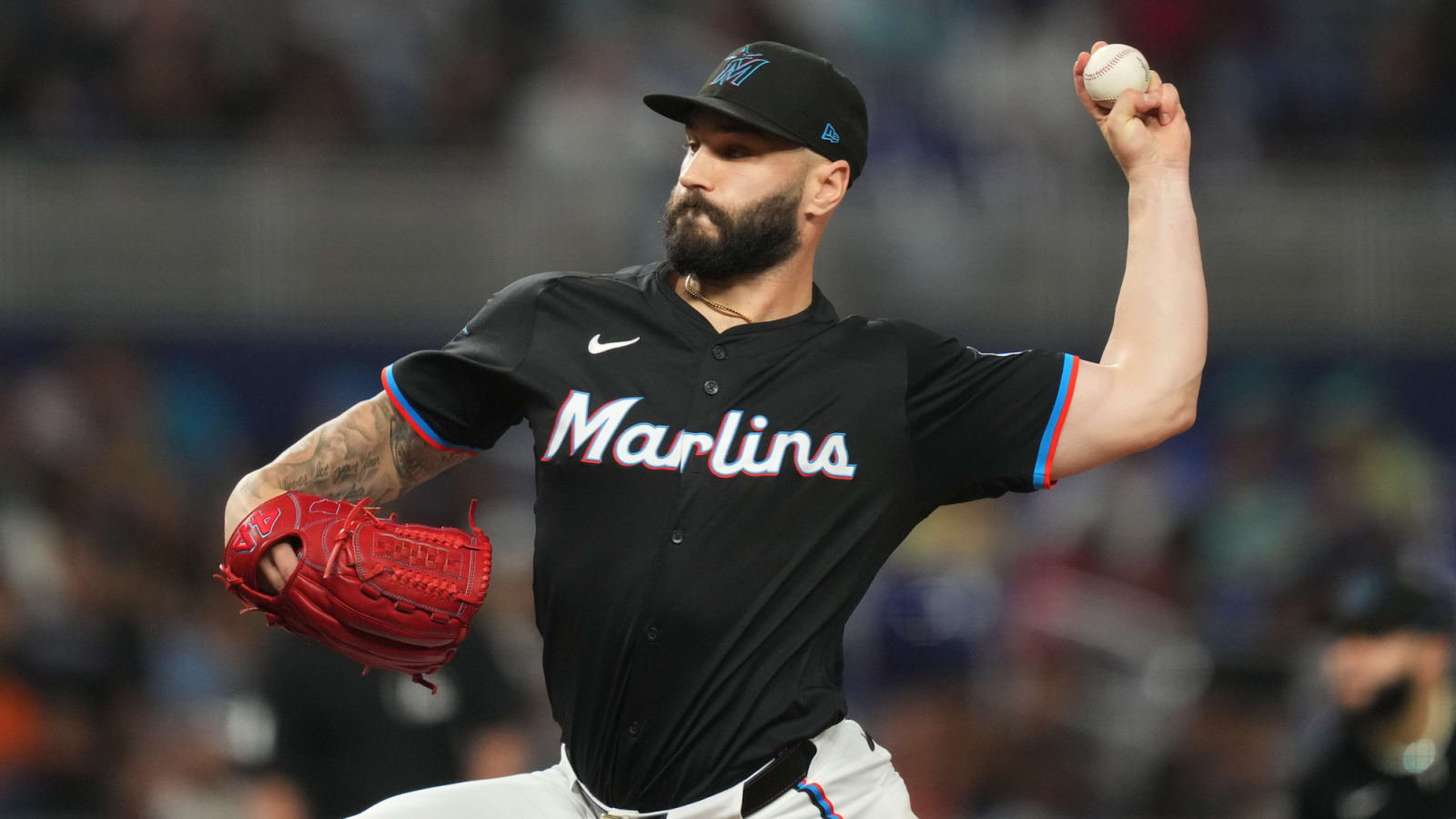 Los Angeles Dodgers reportedly interested in trade for these 2 pitchers, including All-Star