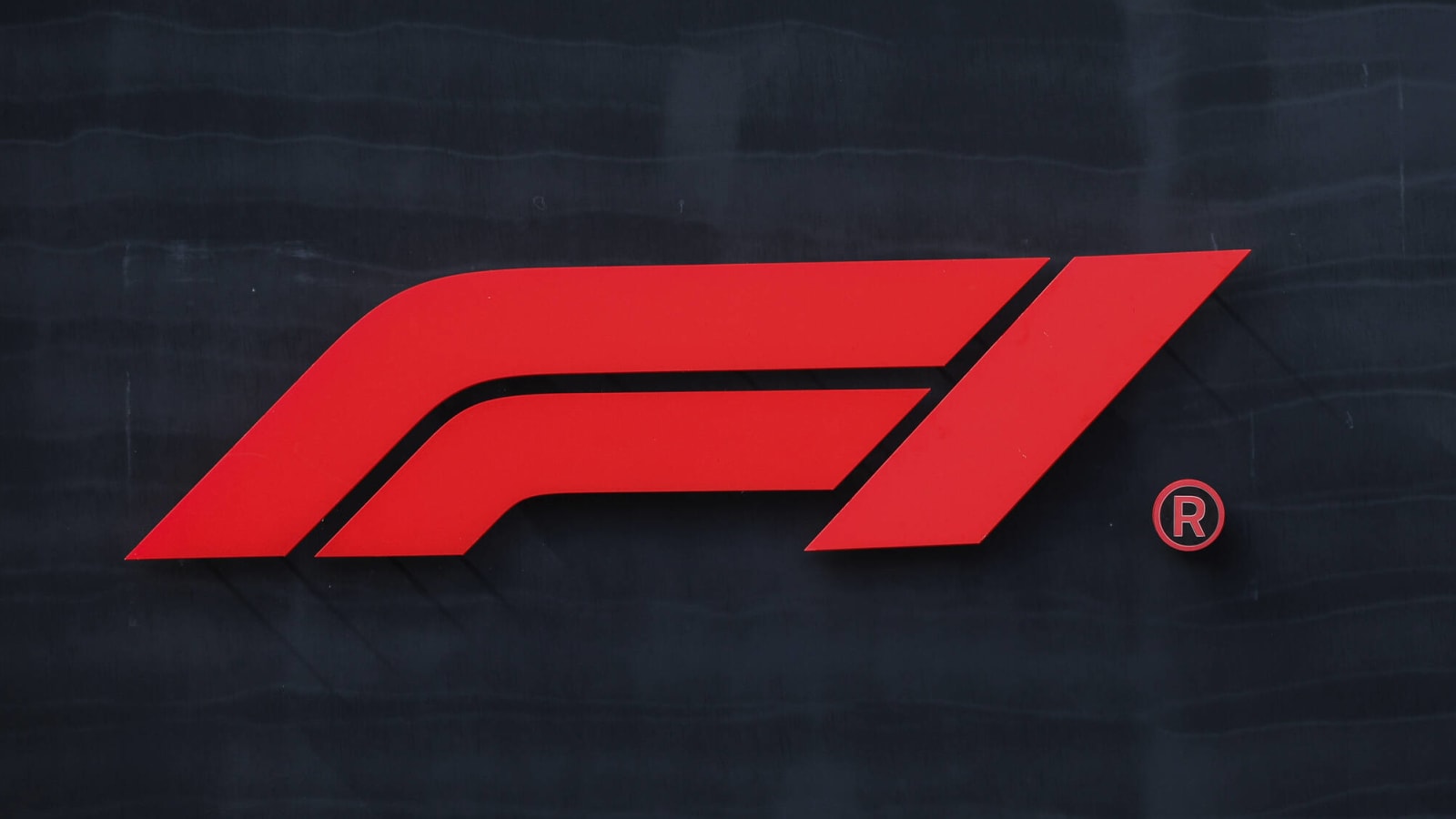 Apple reportedly interested in global Formula One rights
