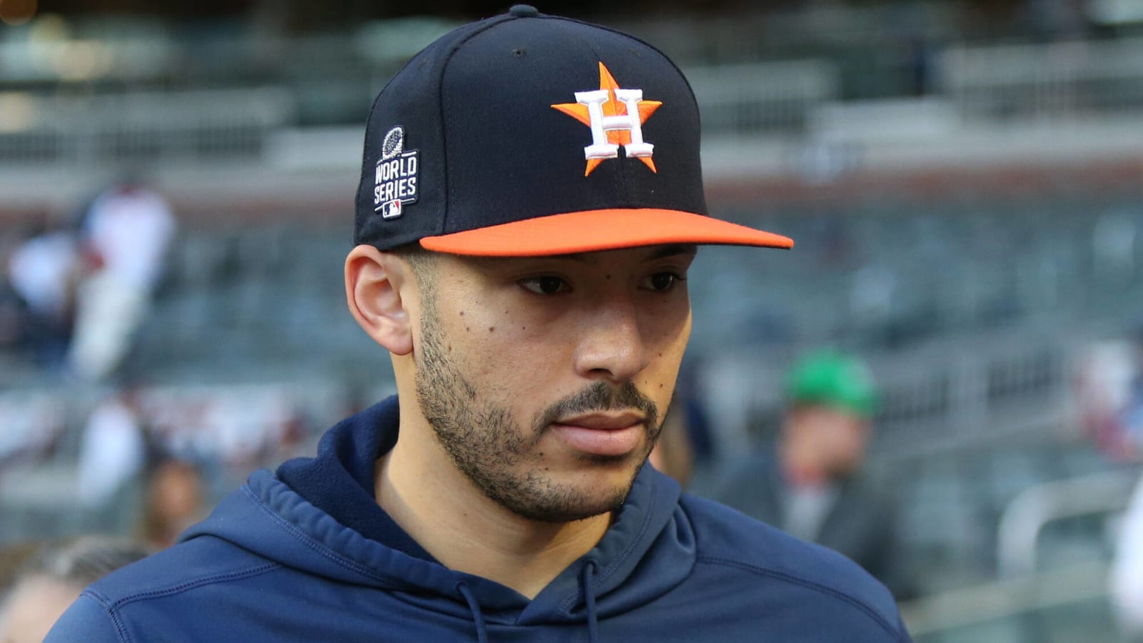 Report: Cubs Among Two Favorites to Sign Carlos Correa, Who Called