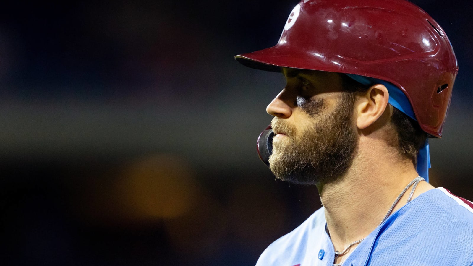 Bryce Harper removed from game due to injury