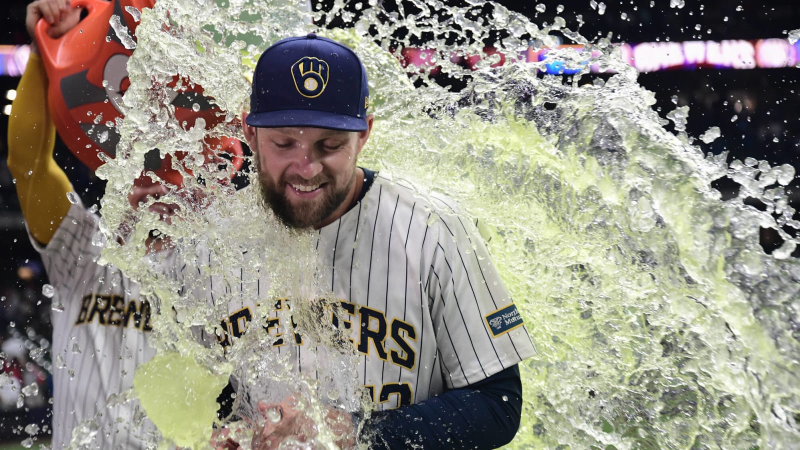 Milwaukee Brewers Win 8th Straight In Continued Shellacking Of Divisional-Foe