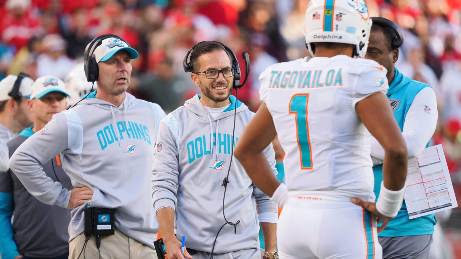 Mike McDaniels says Dolphins can't 'factor in' Tua Tagovailoa