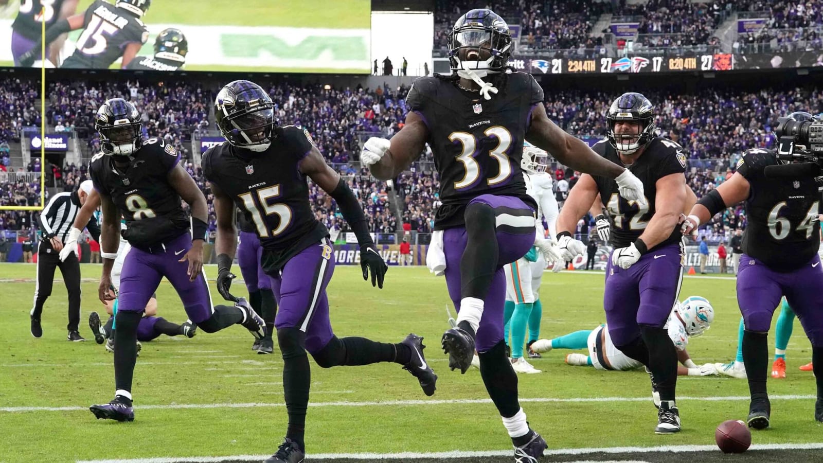 Inside Week 17 numbers: Ravens set high, Panthers set low