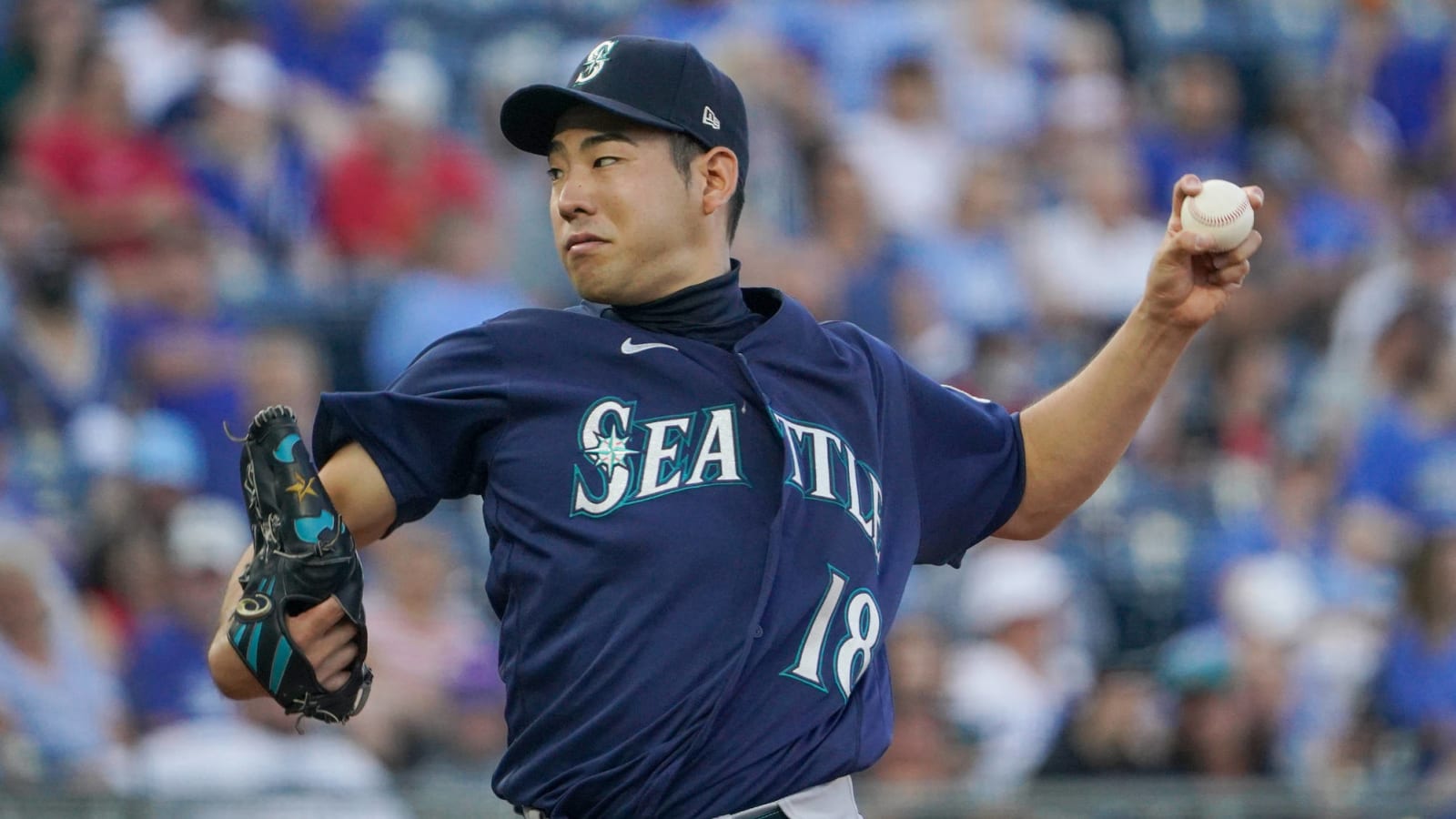 Blue Jays, Mets among teams interested in LHP Yusei Kikuchi