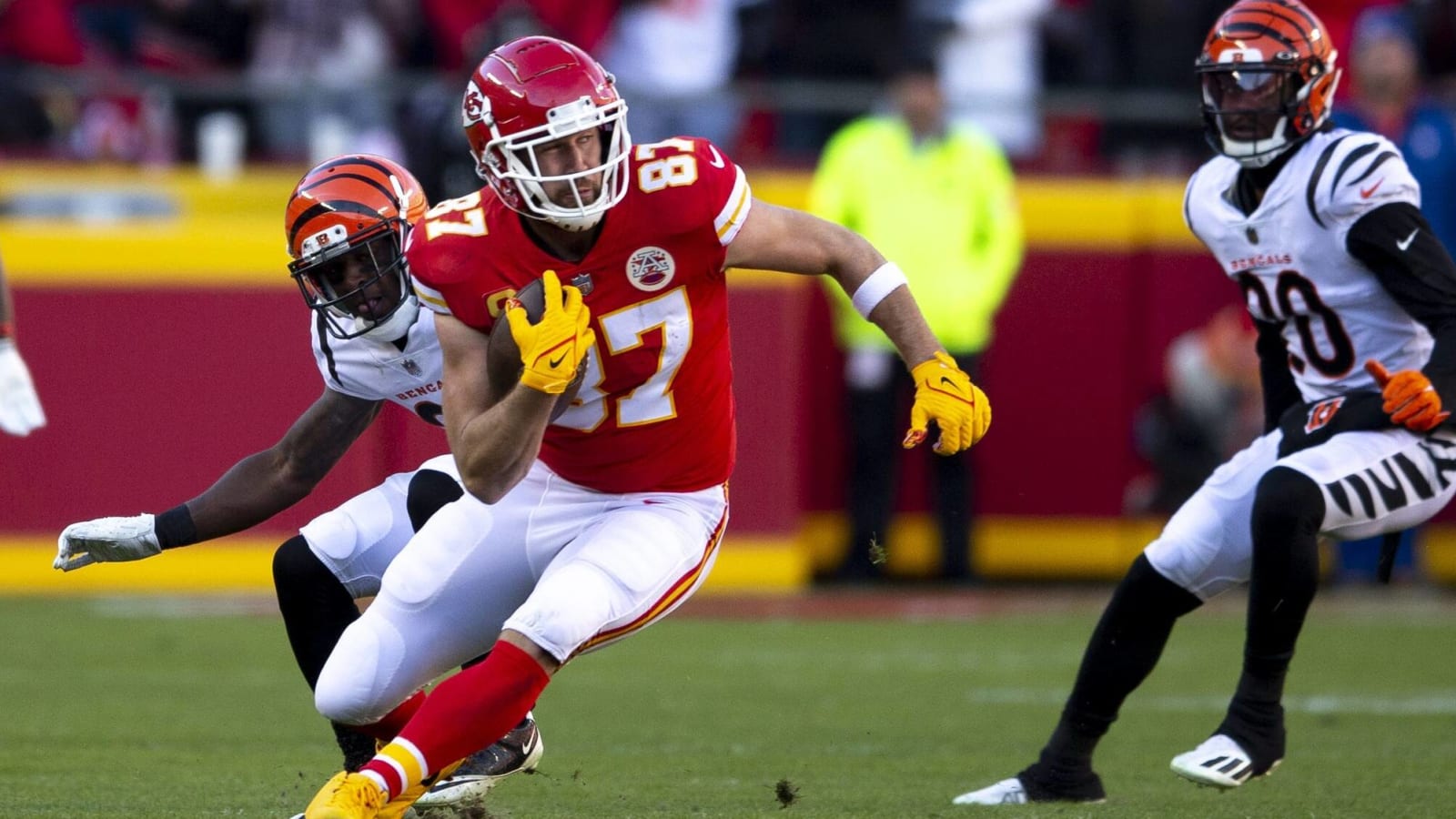 Trainer reveals if Chiefs' Travis Kelce plans to return for 2024 season