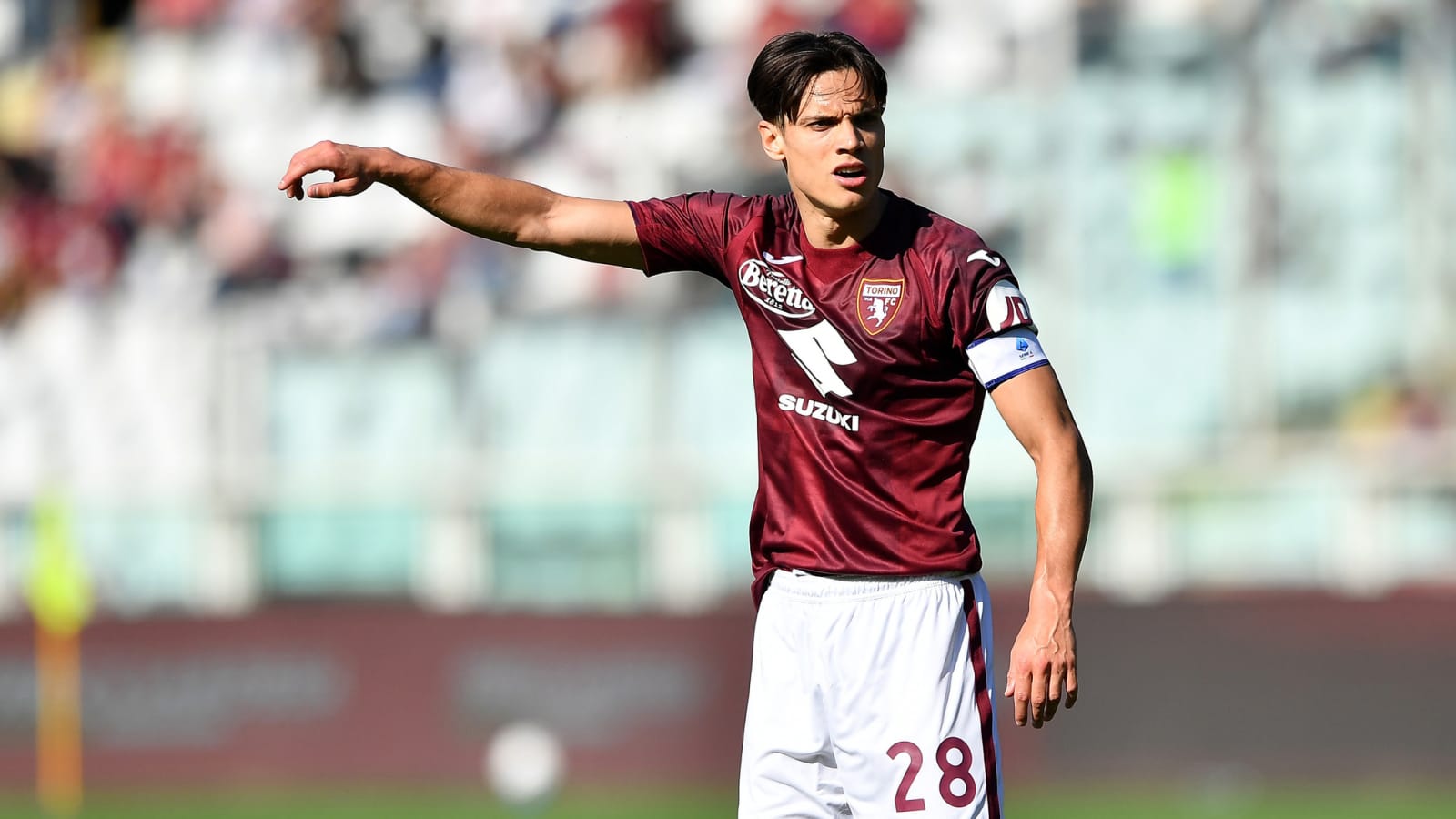 Tottenham join hot pursuit of £35m Serie A midfield maestro lighting up Italy