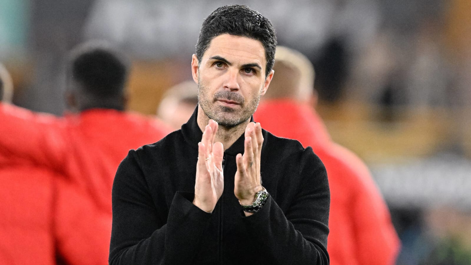 Mikel Arteta contacts Arsenal legend for help on how to win the title