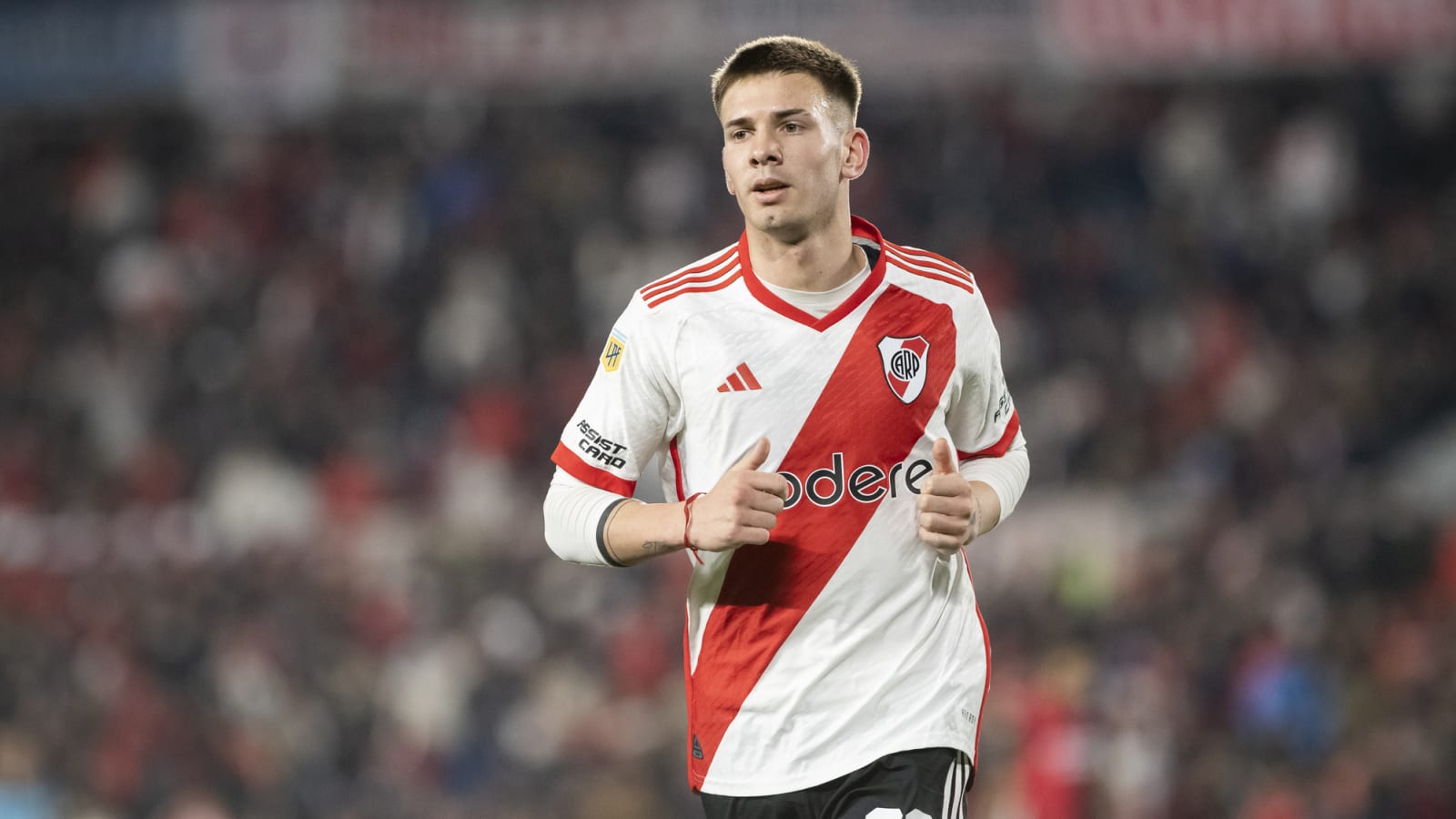 Liverpool leading race to sign Argentine sensation amid Madrid & Barca interest