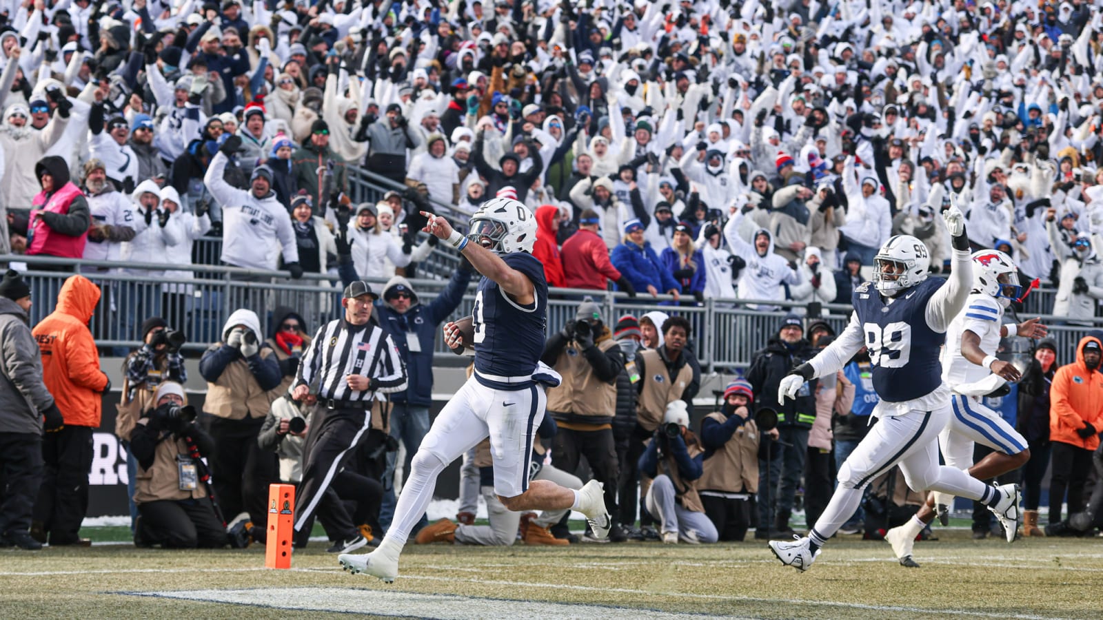 Watch: Pick-six allows Penn State to benefit from early SMU mistakes
