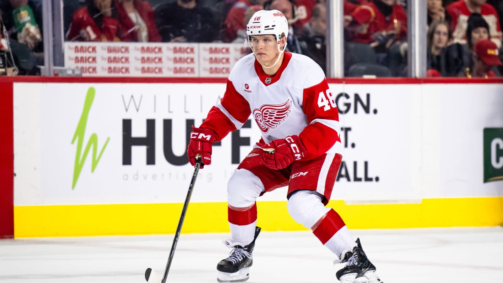 Jonatan Berggren Looking at Home With Red Wings