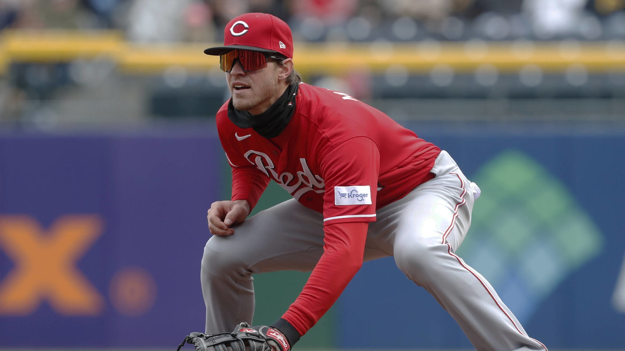Reds sign free agent outfielder Myers