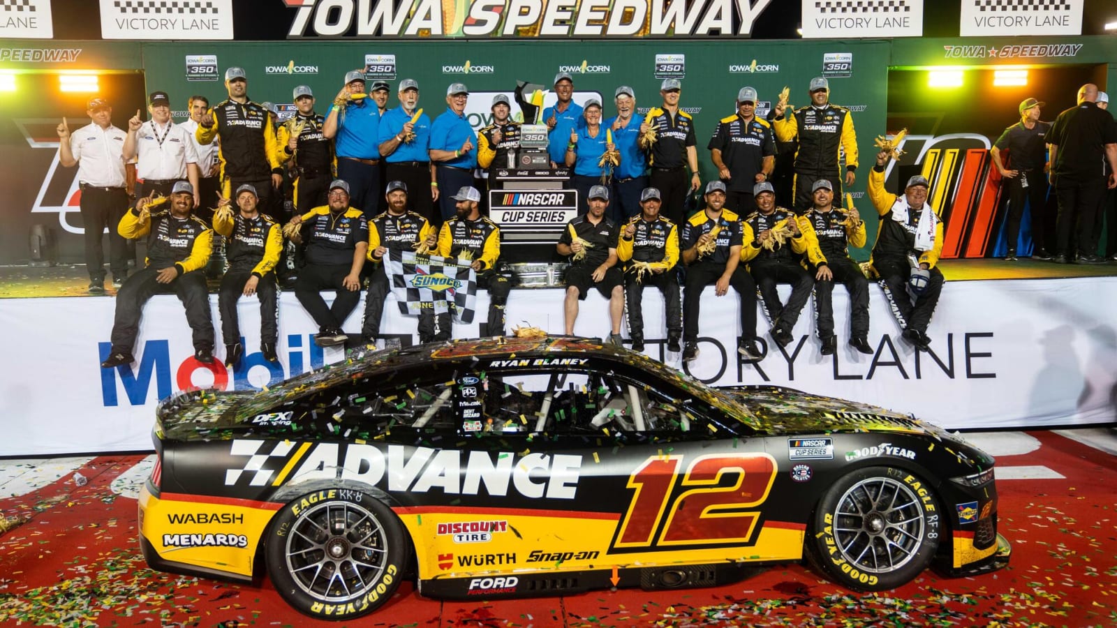 Ryan Blaney dominates on way to victory at Iowa Corn 350