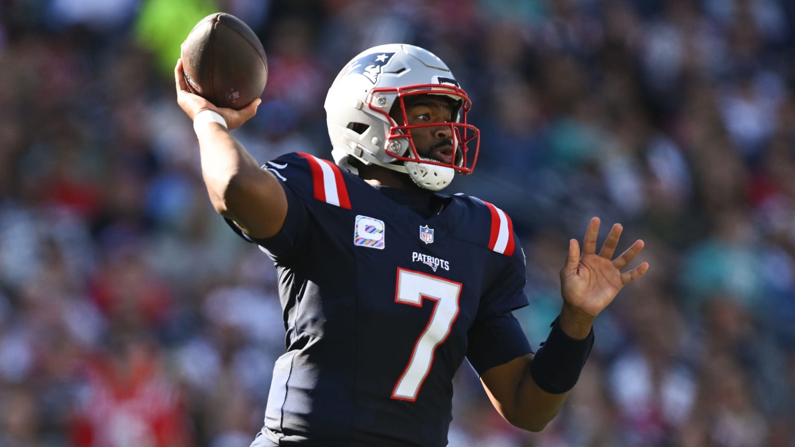 Report updates when Patriots could replace Brissett with Maye