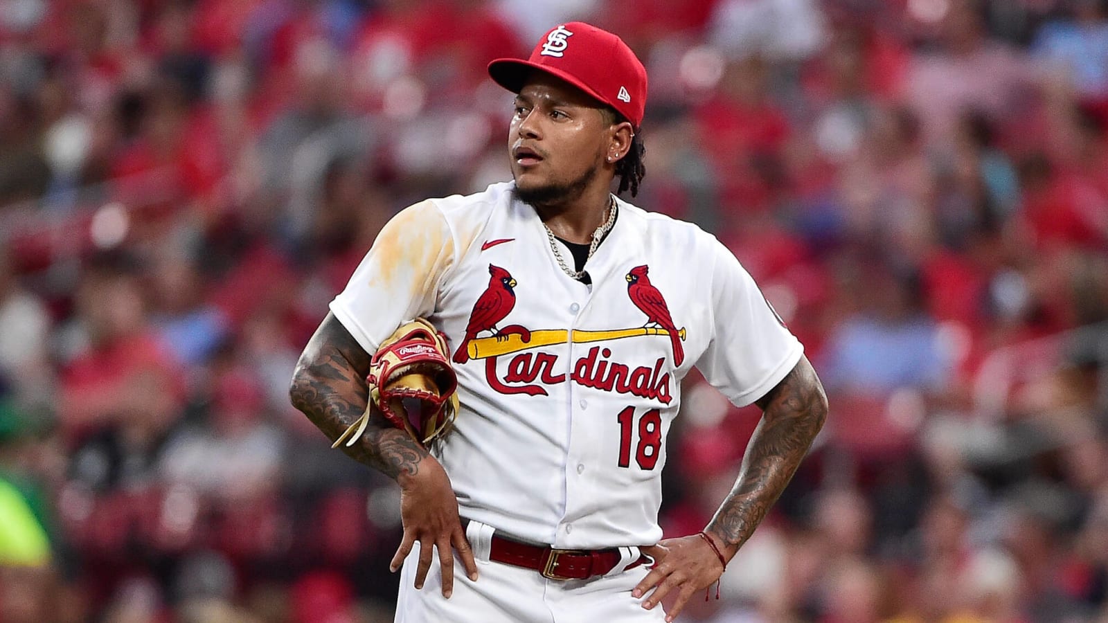 Red Sox release Carlos Martinez