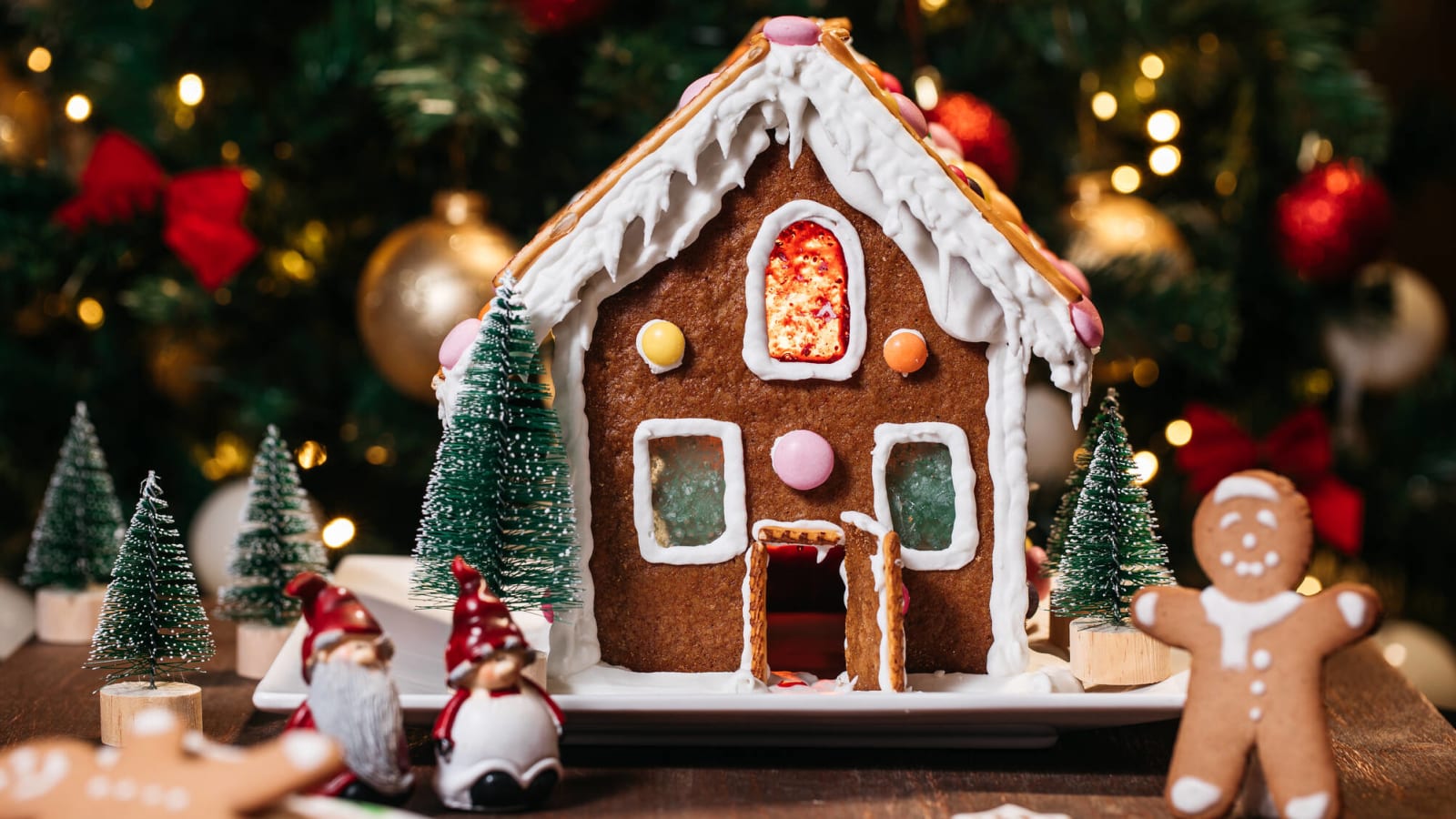 12 things to eat and drink at Christmas markets in Europe