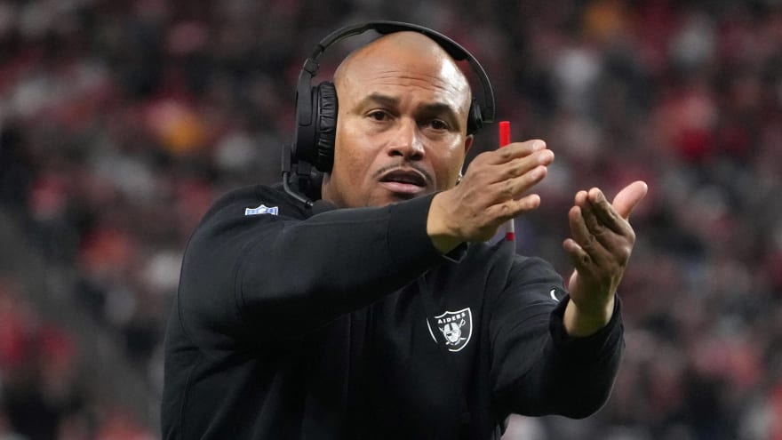 Raiders HC Antonio Pierce throws water on wild draft rumor