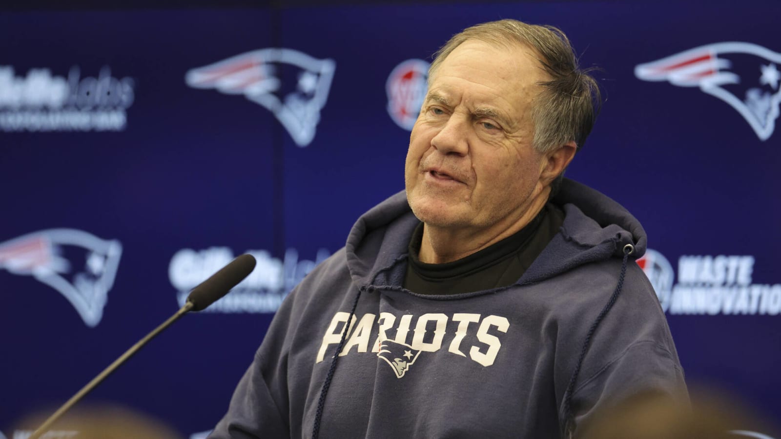 Belichick deserves to be able to finish season as Patriots HC