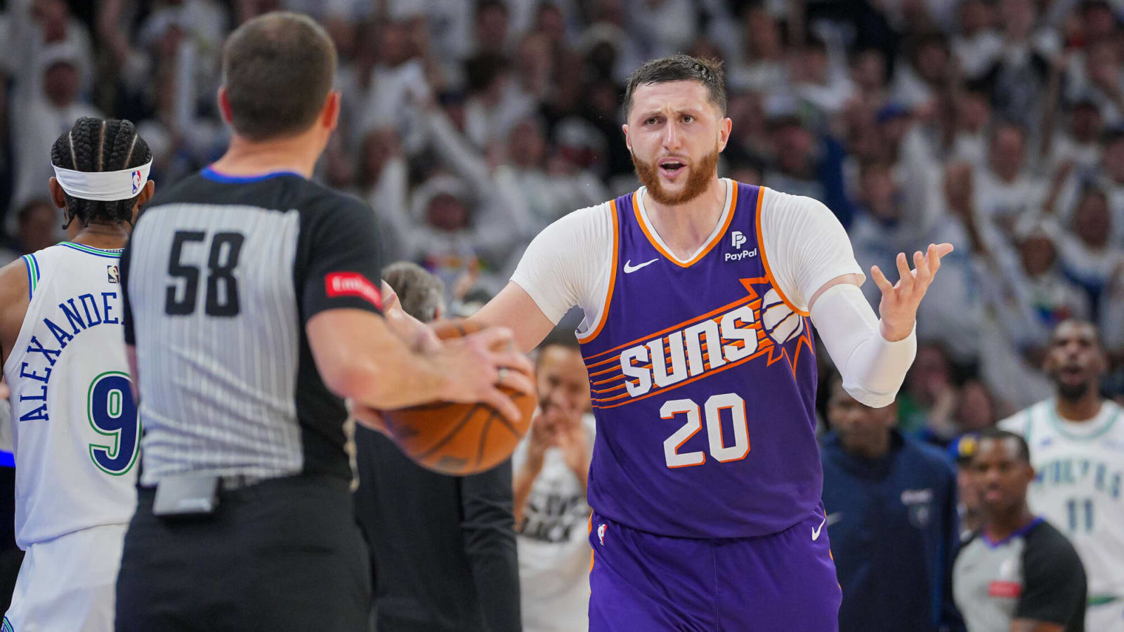 Former NBA Star Suggests Major Change For Suns In Playoffs