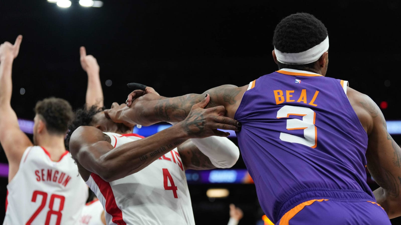 Bradley Beal ejected after shoving match with Jalen Green