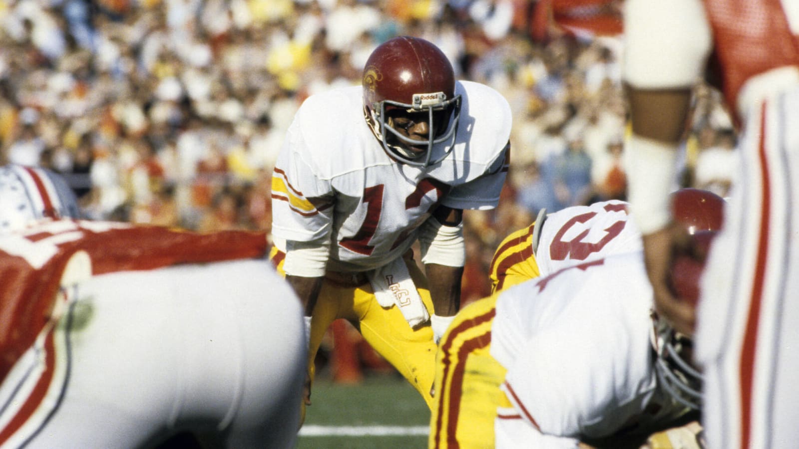 Legendary USC RB Charles White passes away at just 64