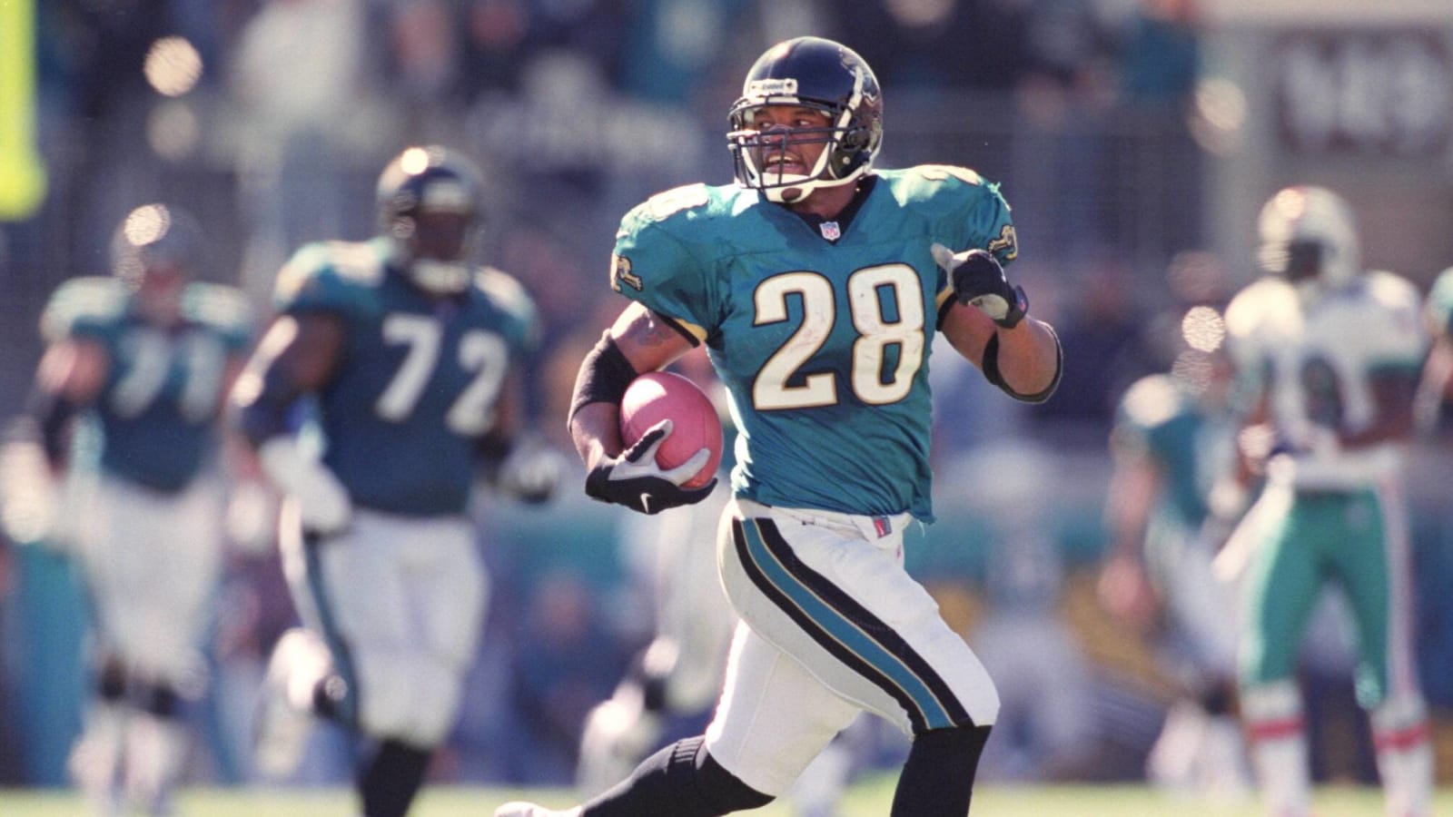 Former Steelers Rival Fred Taylor Gives Credit To Pittsburgh For Making Him Better