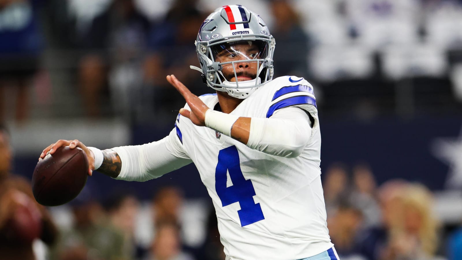 Prescott on precipice of rare feat as QB seeks extension