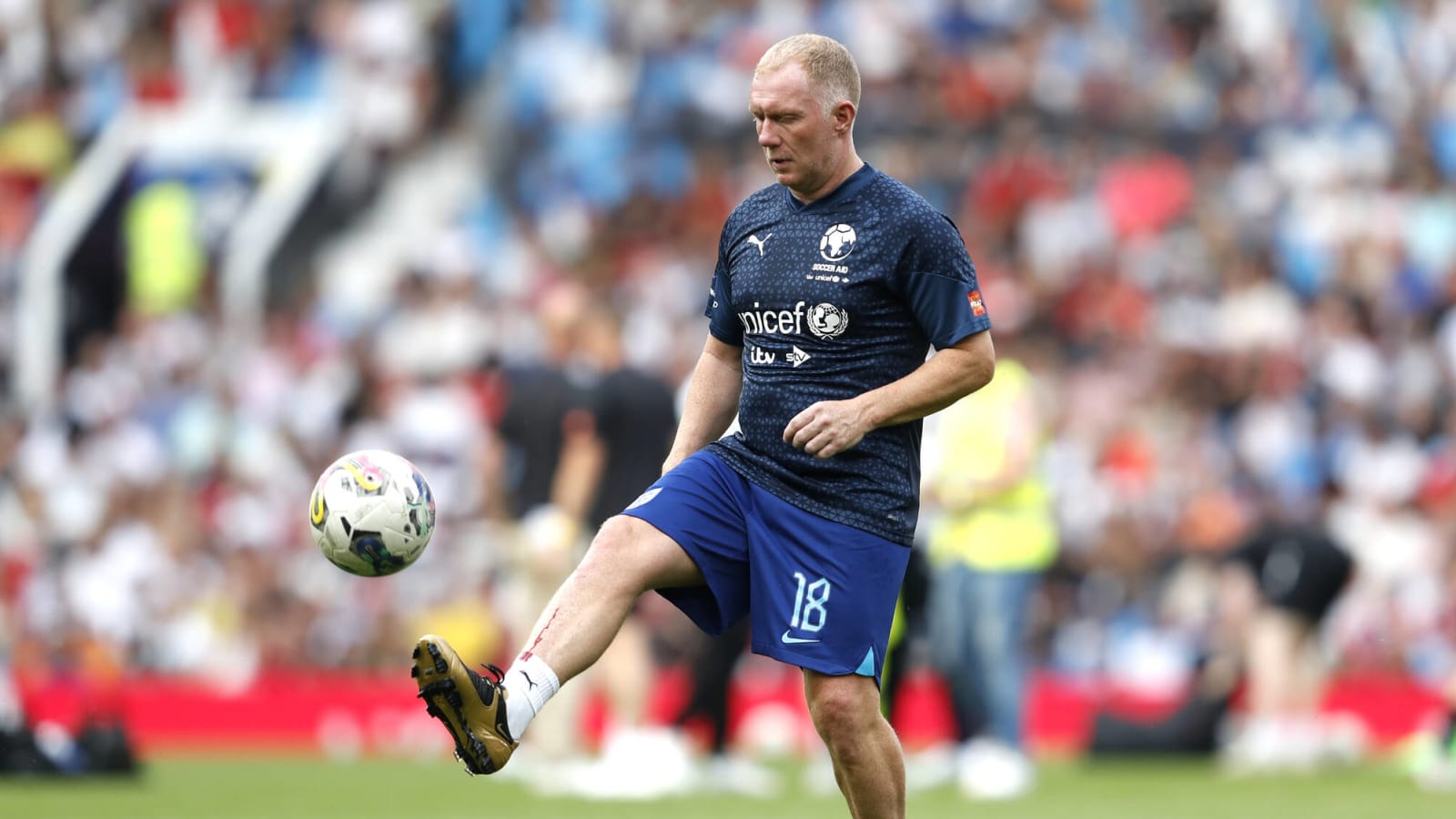 Watch: Paul Scholes rolls back the years with stunning long range goal during charity match at Old Trafford