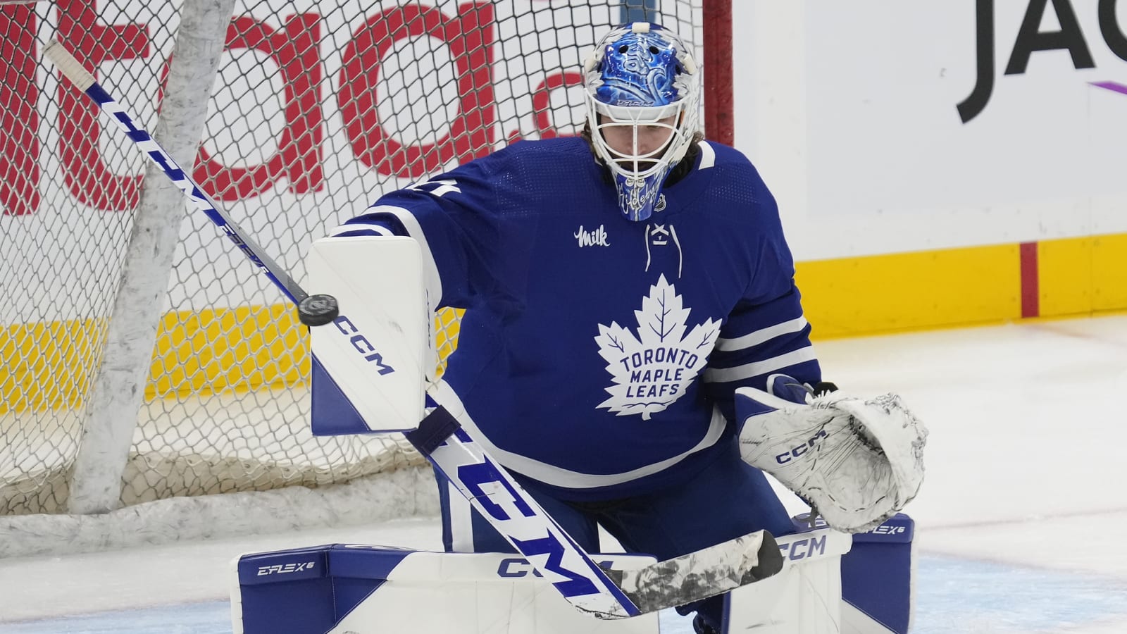 Maple Leafs recall goaltender on emergency basis