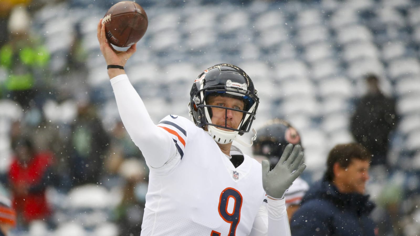 Bears to release veteran quarterback Nick Foles