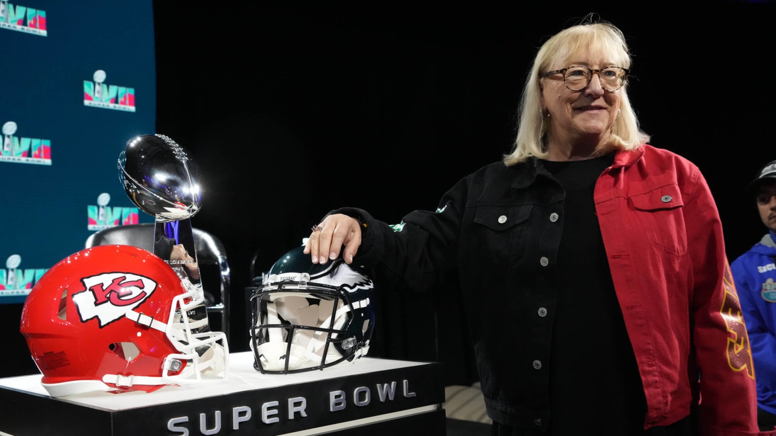 Kelce Mom Donna Kelce Jacket - Super Bowl