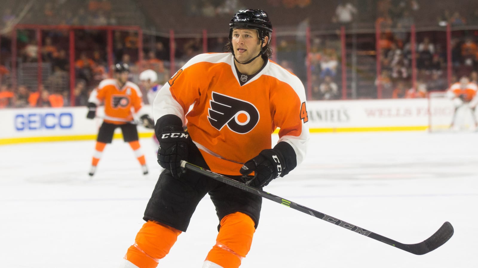 Former NHL Star Blasts Maple Leafs Over Shocking 20% Season Ticket Price Hike