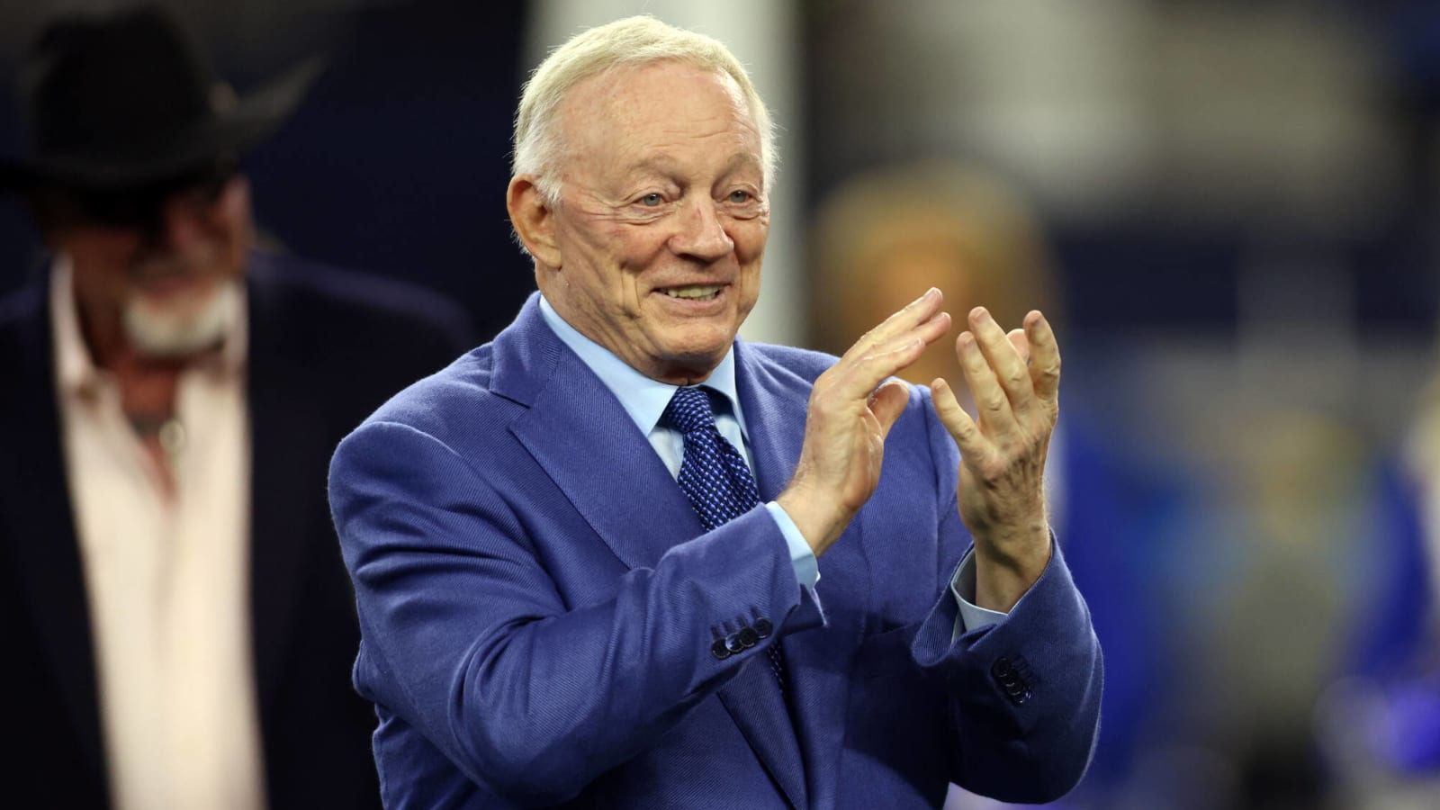 Will Cowboys regret being inactive during free agency's early window?