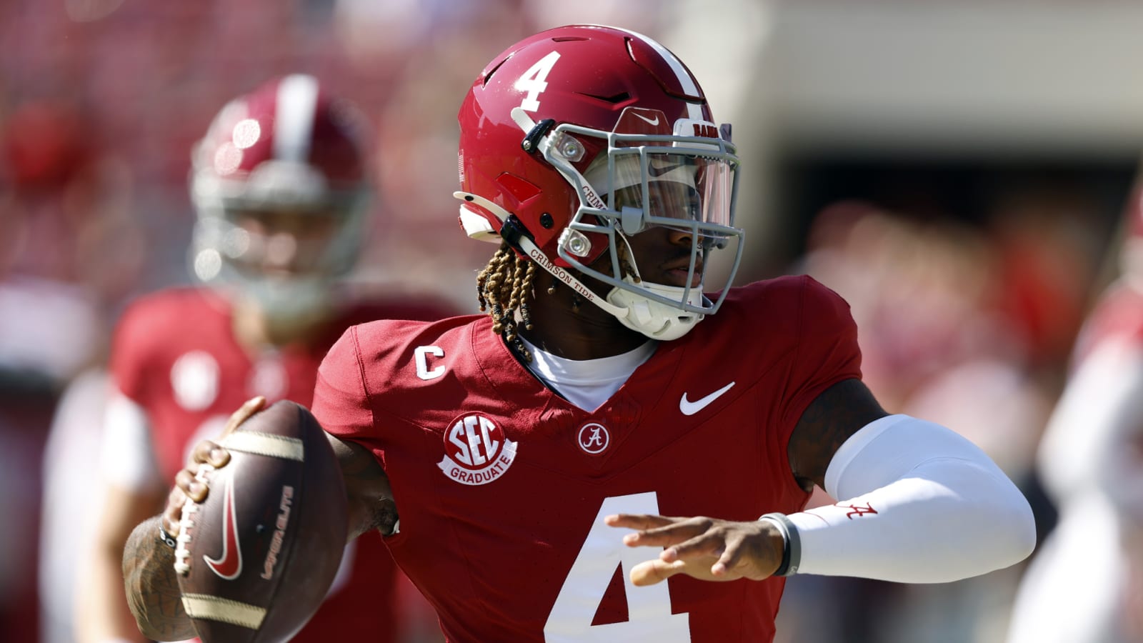 Alabama QB responds to Auburn player's trash talk ahead of Iron Bowl