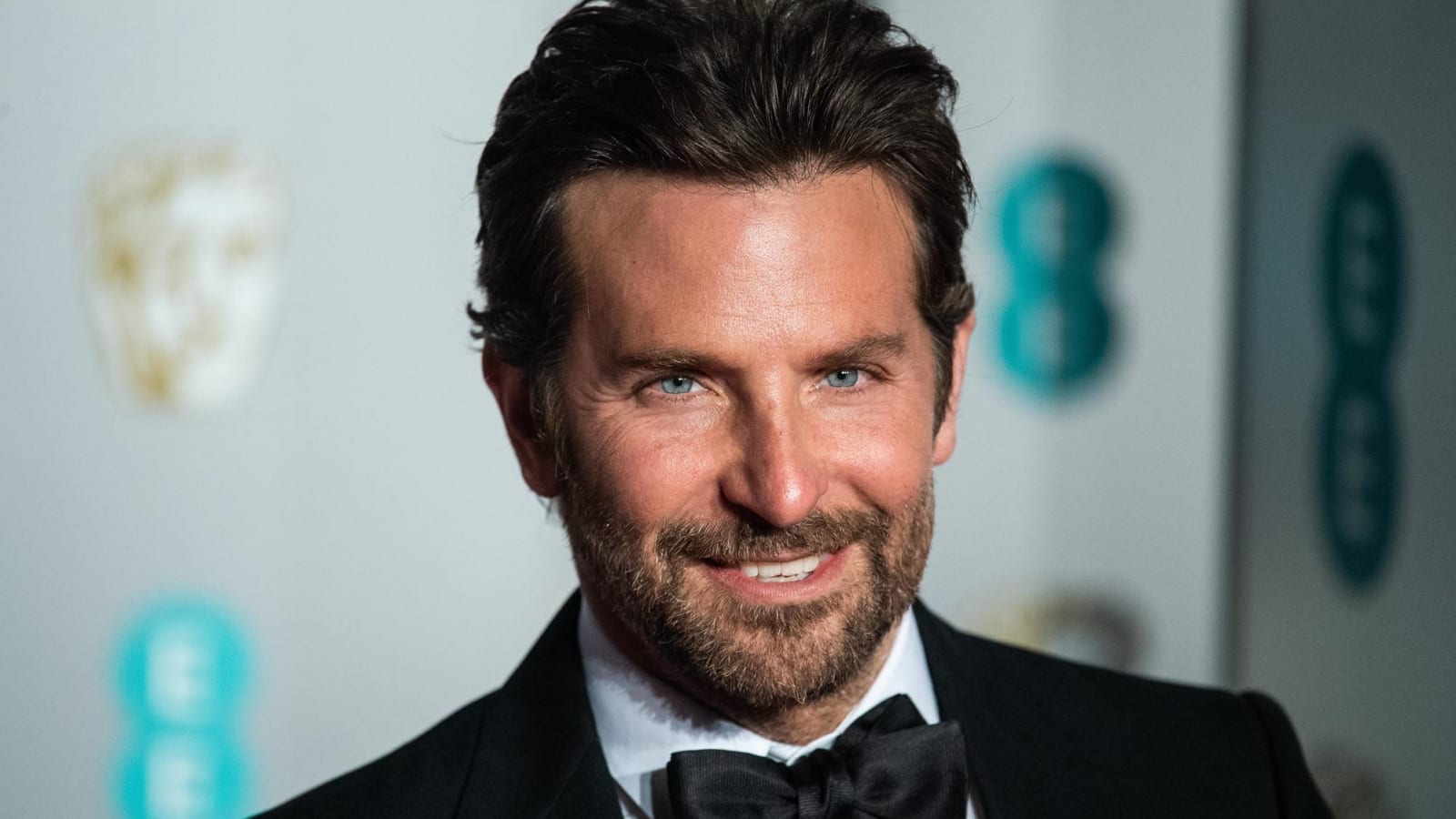 Bradley Cooper describes being held at knifepoint in New York City