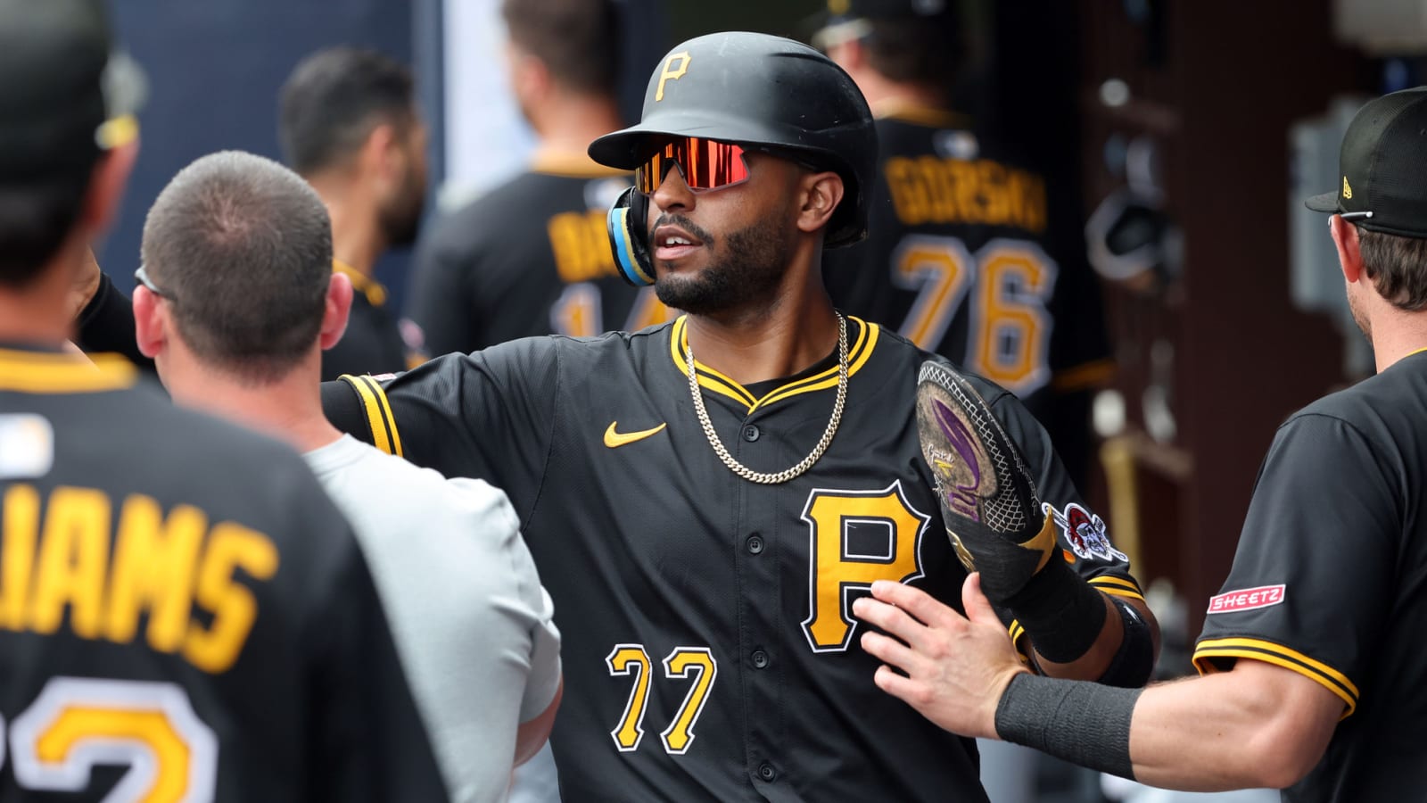 White Sox select Joshua Palacios, Omar Narvaez; release Juan Carela