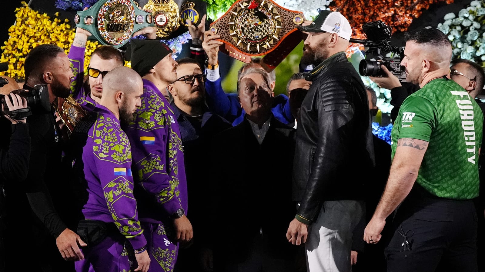 Fury Outweighs Usyk By 50+ Pounds