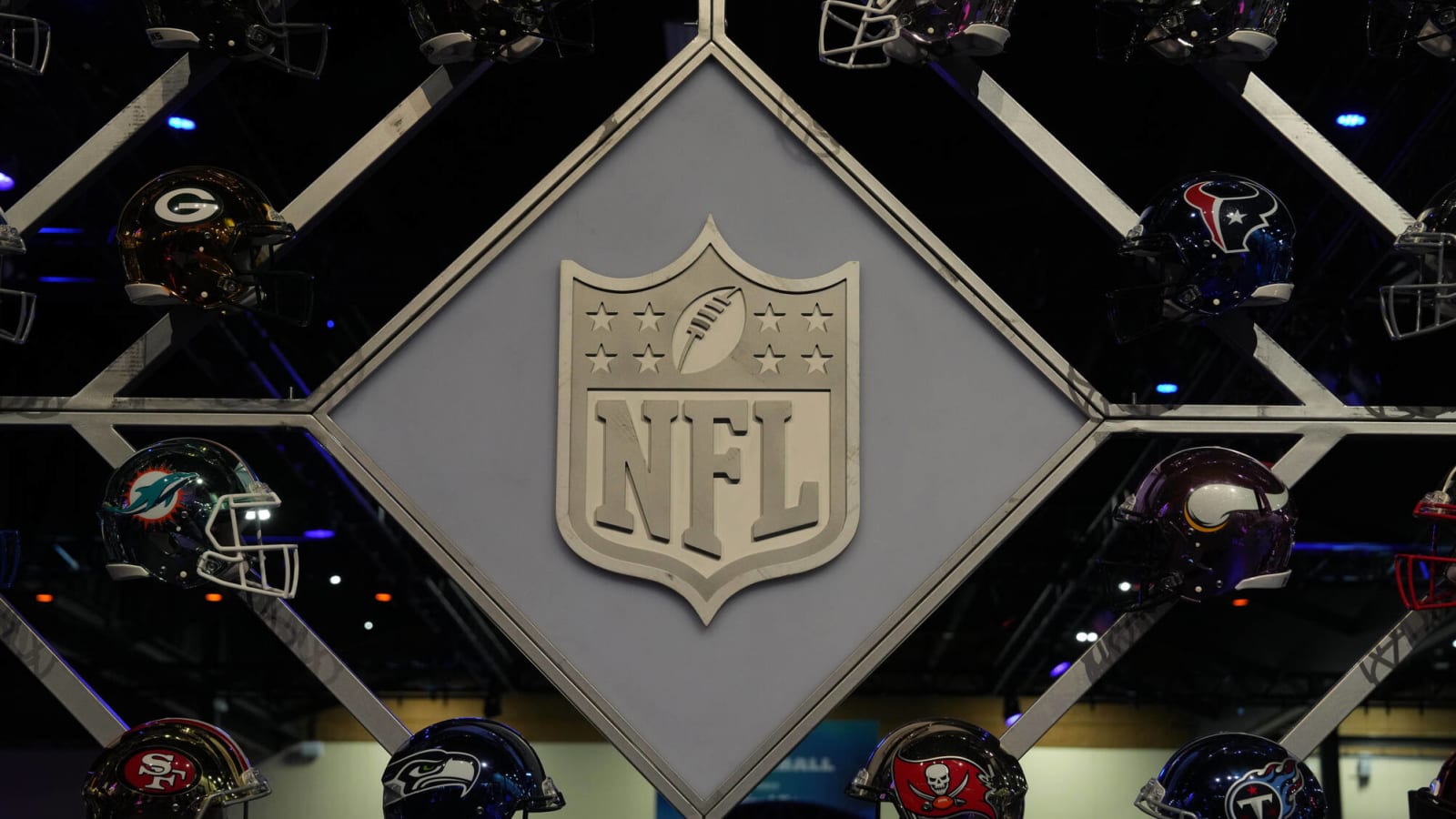 NFL+ Could Broadcast Exclusive Games in Future Seasons Yardbarker