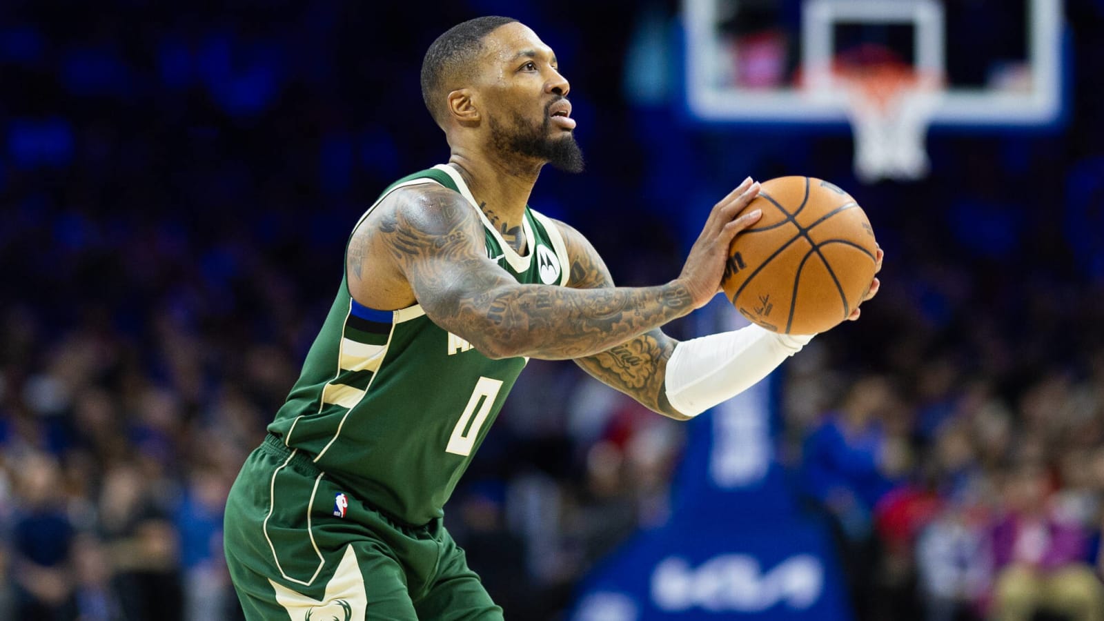 Bucks’ Damian Lillard Admits He’s ‘Lonely’ In Milwaukee