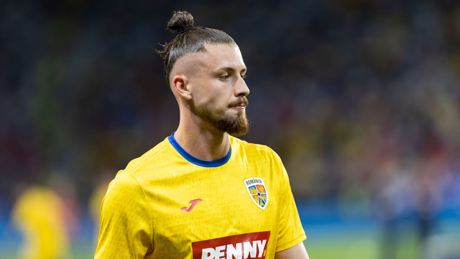 Napoli advised against signing 22yearold Tottenham defender Yardbarker