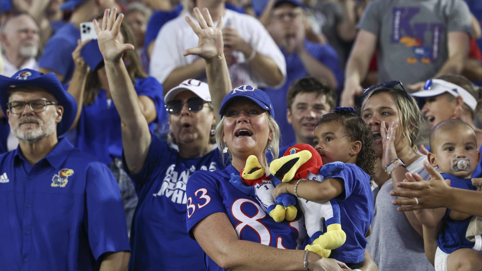 Kansas football sells out a game for first time since 2019