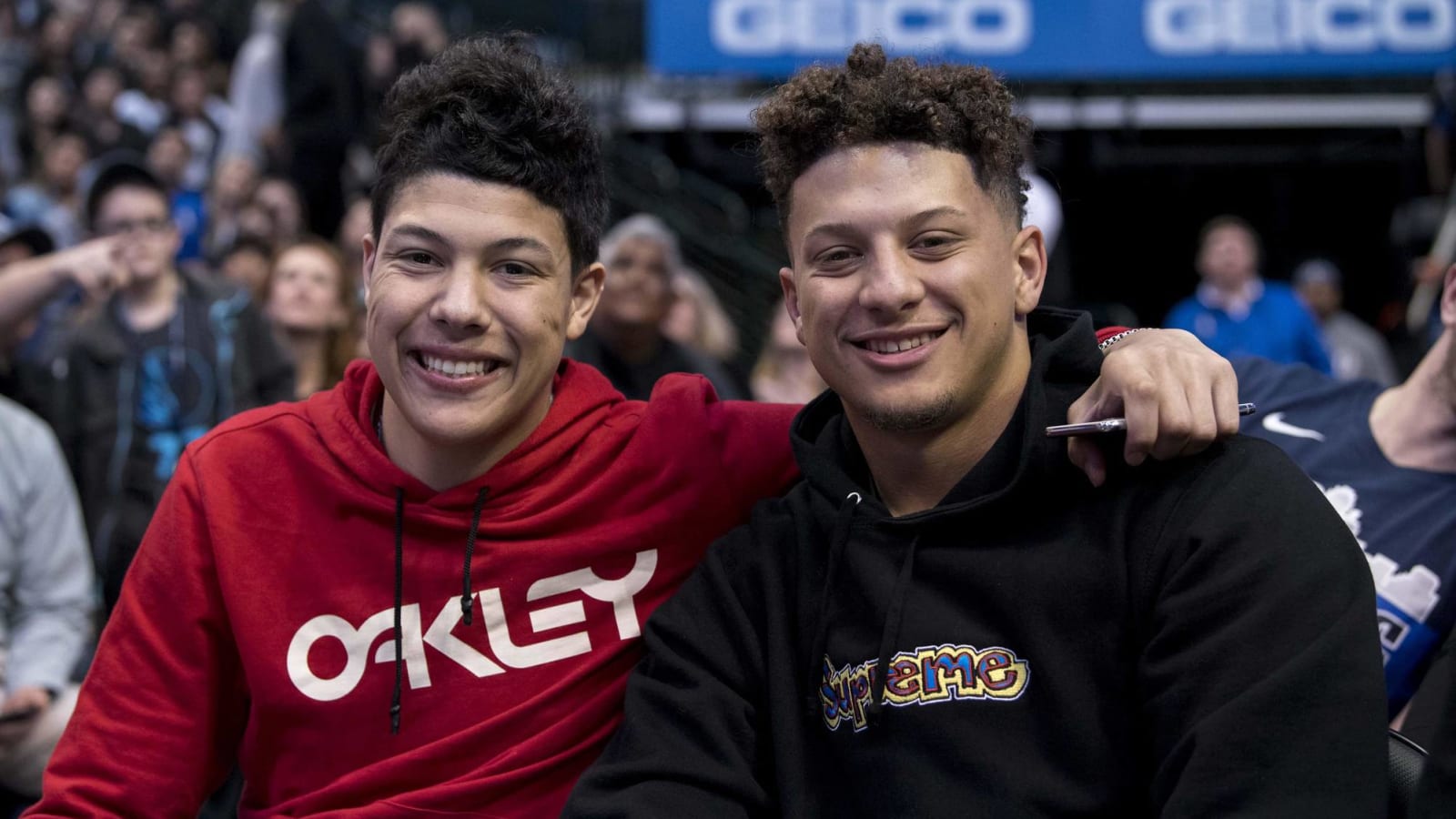 Watch: Jackson Mahomes pours water on Ravens fan after loss