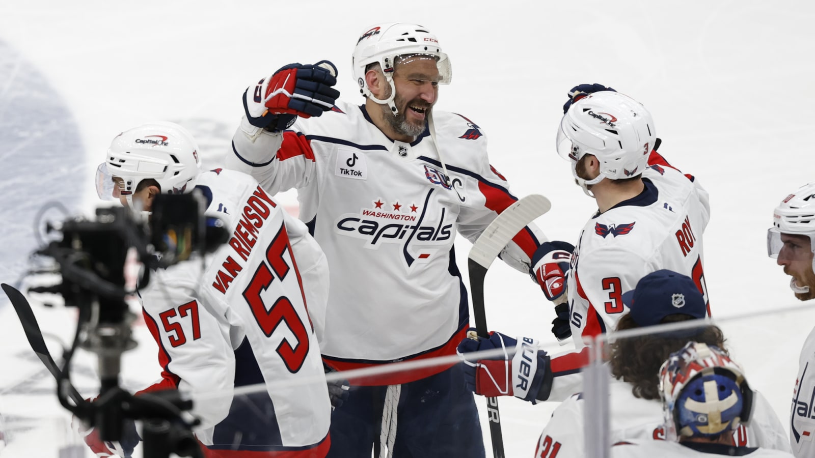 Alex Ovechkin Breaks Wayne Gretzky’s Goals Record