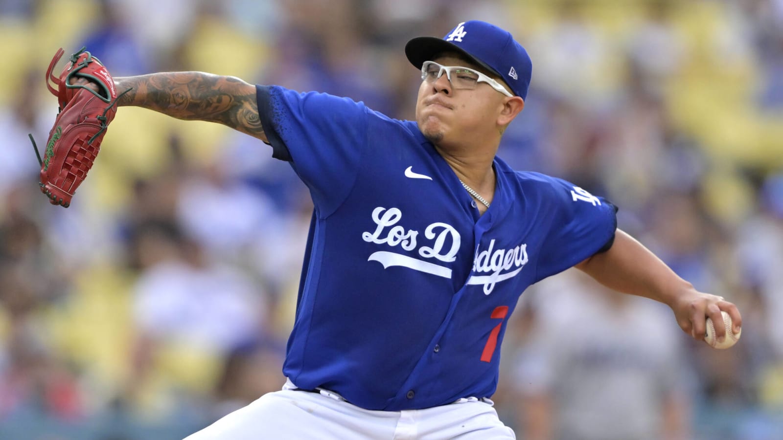 Dodgers' Julio Urias arrested on domestic violence charges