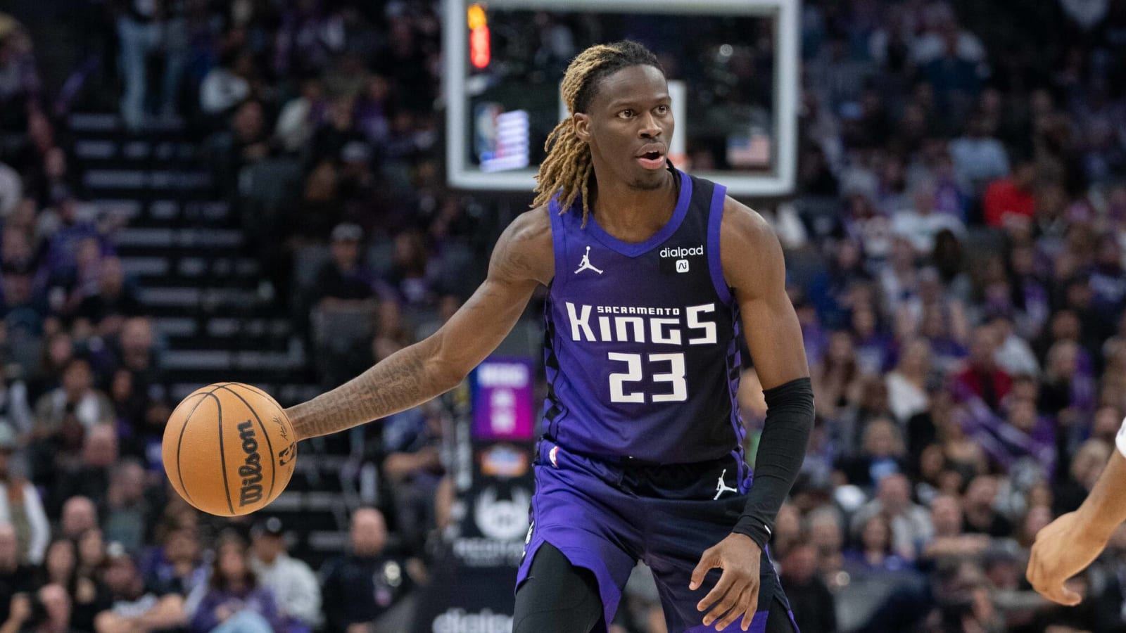 Kings agree to deal with two-way player