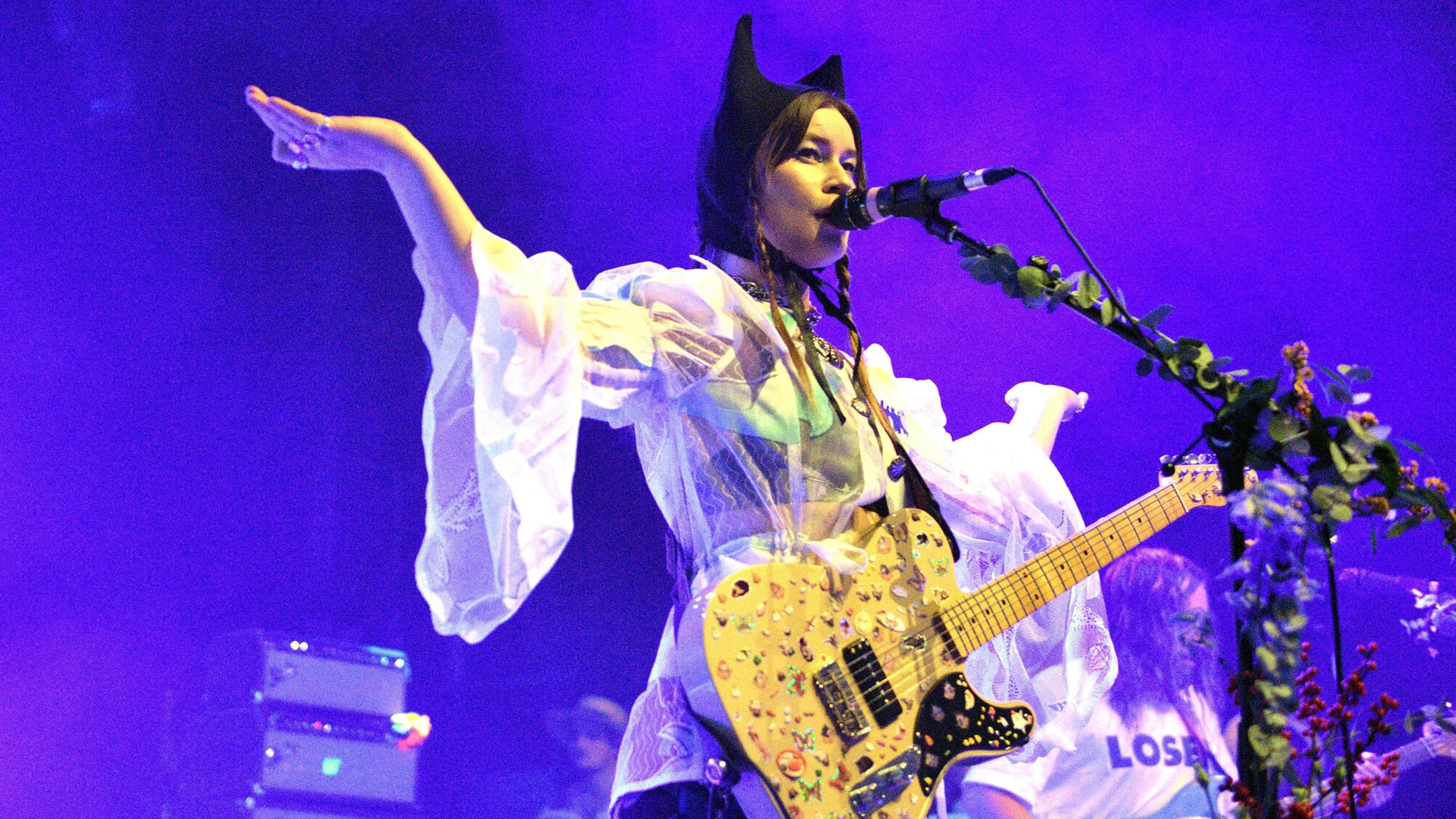 Best indie electric guitar hot sale